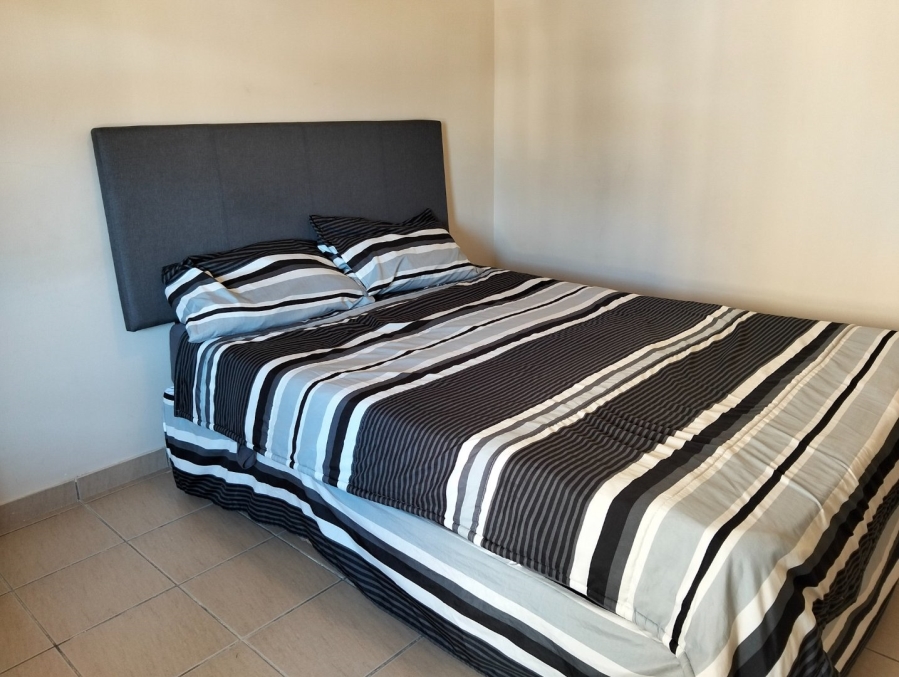 2 Bedroom Property for Sale in Parklands East Western Cape
